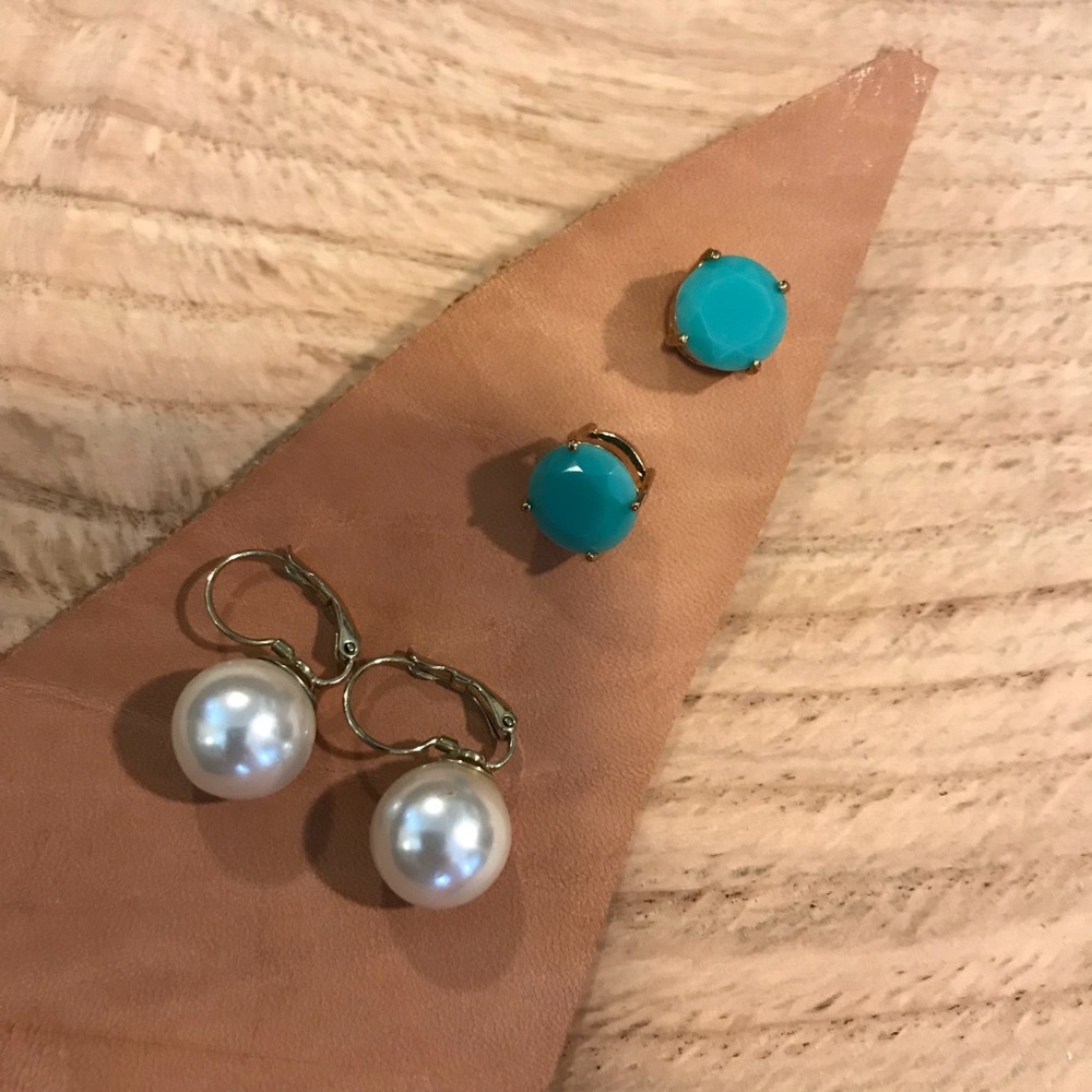 Set of 2 earrings